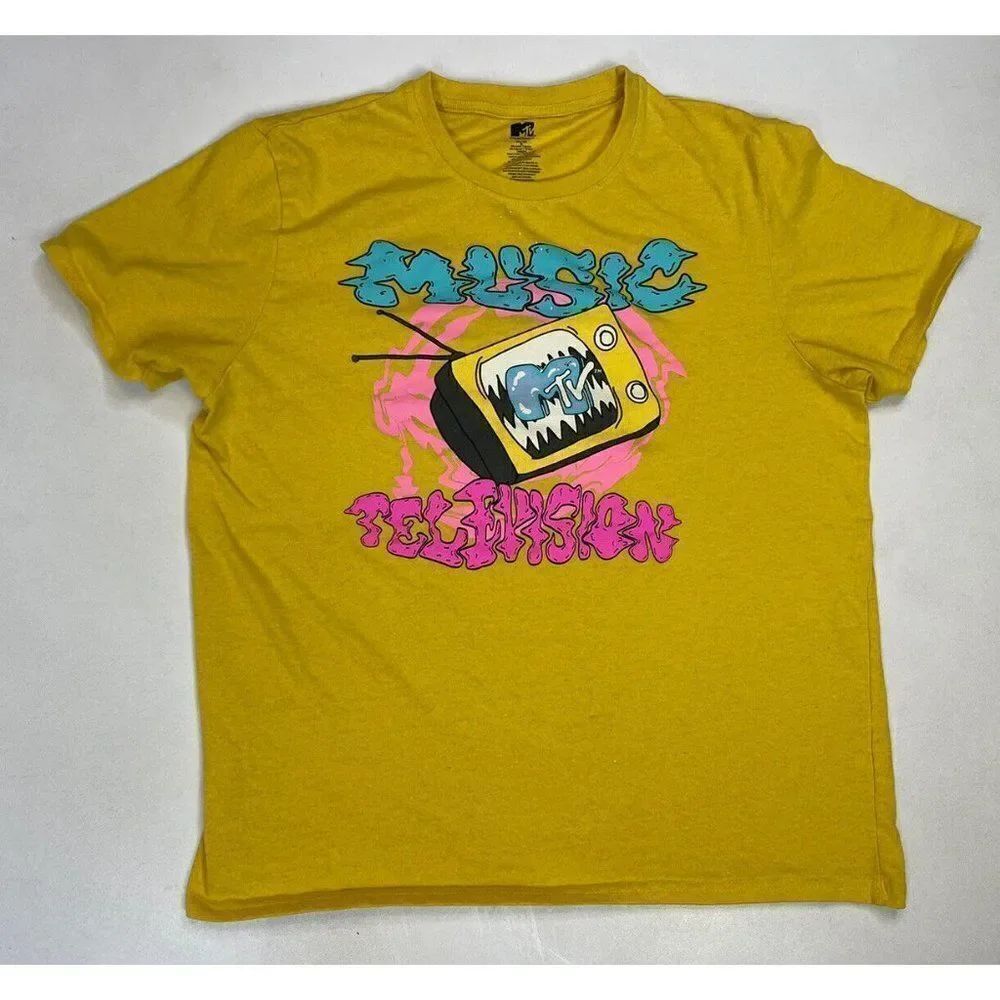 MTV Music Television Graphic T-shirt Women XL Yellow Music TV Show
